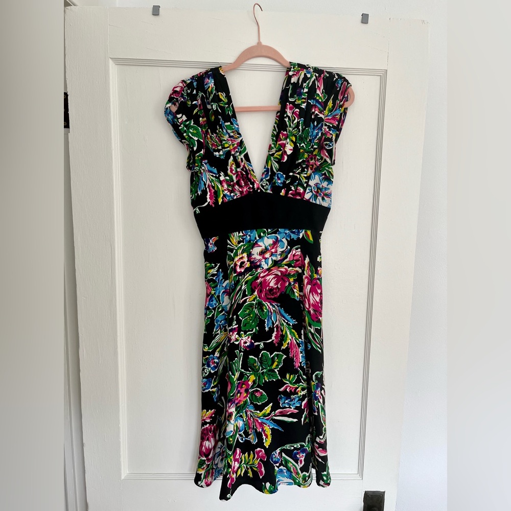 Size 6 Silk Trashy Diva Retro Floral